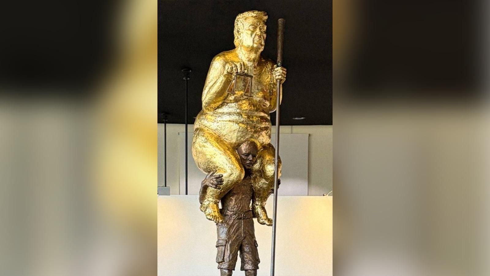 Скульптура Дональда Трампа в Европарламенте в Страсбурге Скульптура Дональда Трампа в Европарламенте в Страсбурге - РИА Новости, 1920, 07.10.2026