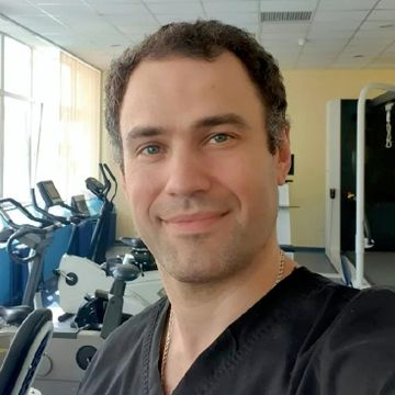 Никита Попов