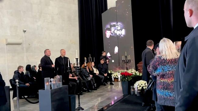 Церемония прощания с Кашпировским в Москве