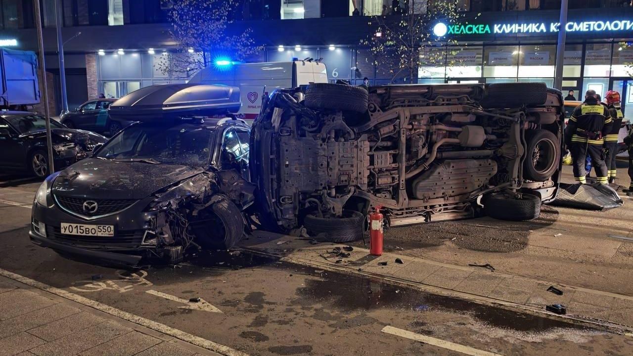 Последствия ДТП с участием пяти автомобилей на юго-востоке Москвы Последствия ДТП с участием пяти автомобилей на юго-востоке Москвы - РИА Новости, 1920, 08.10.2026
