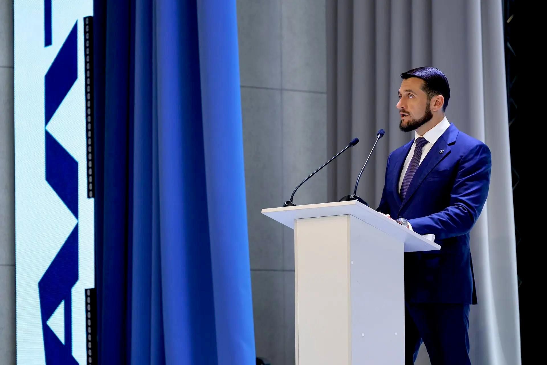 Председатель правительства Республики Алтай Александр Прокопьев Председатель правительства Республики Алтай Александр Прокопьев - РИА Новости, 1920, 09.10.2026