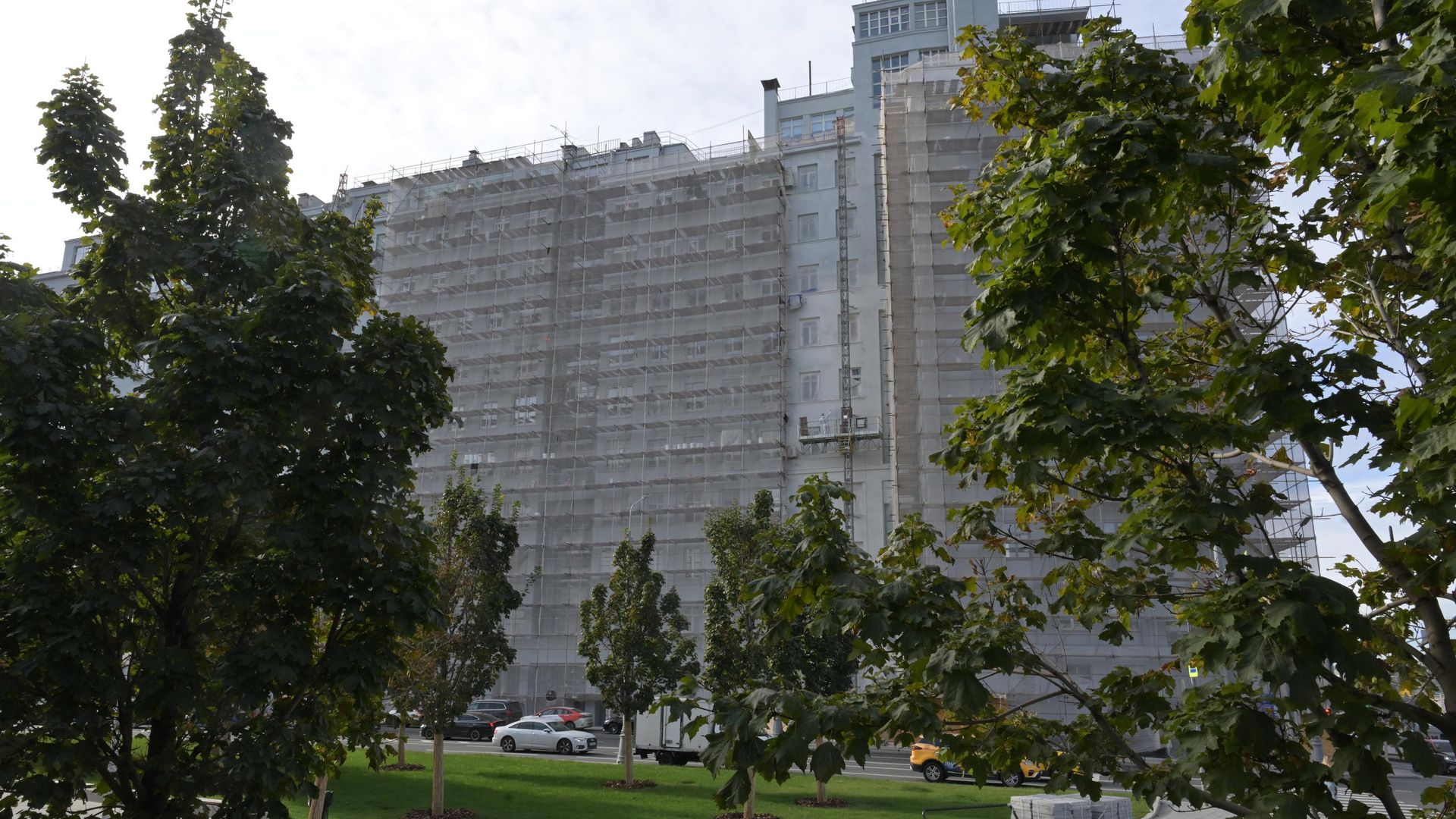 Ремонт фасада Дома на набережной в Москве Ремонт фасада Дома на набережной в Москве - РИА Новости, 1920, 13.10.2026