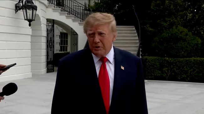 Трамп обвинил Зеленского в том, что он предпочитает не заканчивать конфликт