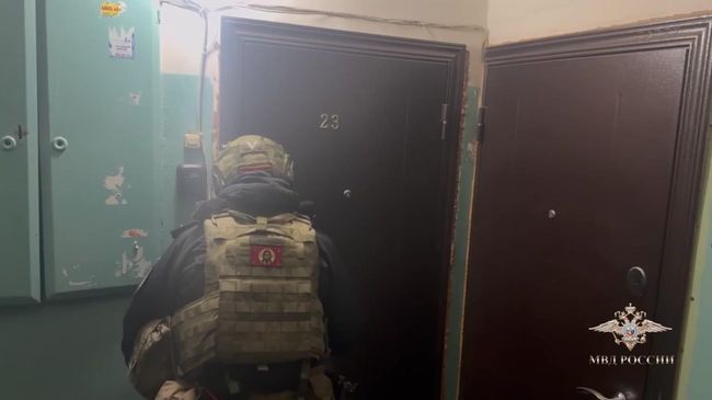 Кадры задержания подозреваемых в убийстве девушки во Владимирской области