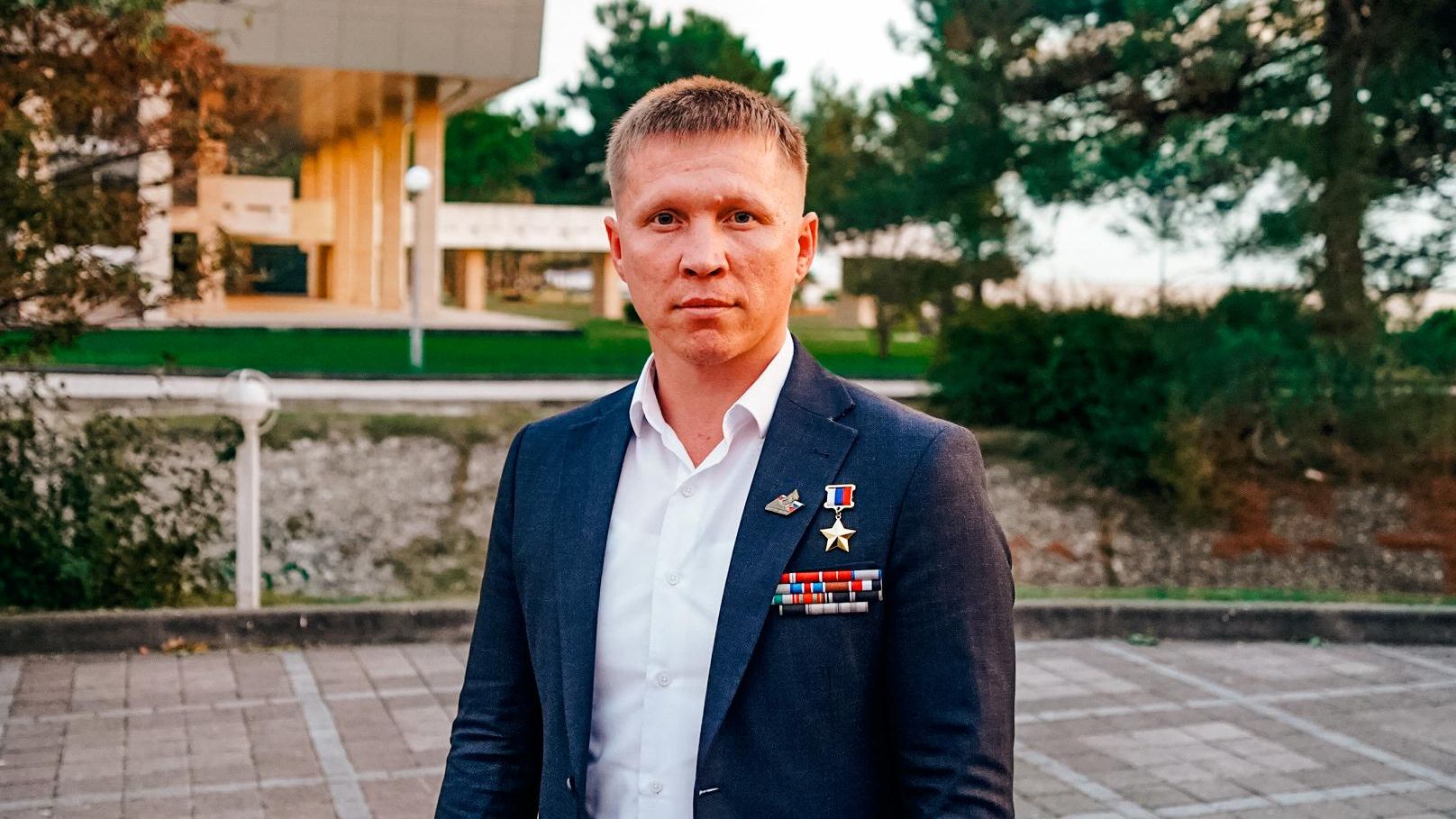 Не про войну, а про Родину. Как ветераны СВО становятся наставниками детей