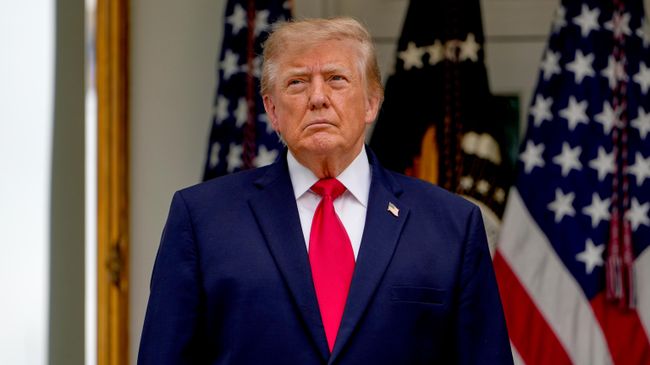 Президент США Дональд Трамп Президент США Дональд Трамп