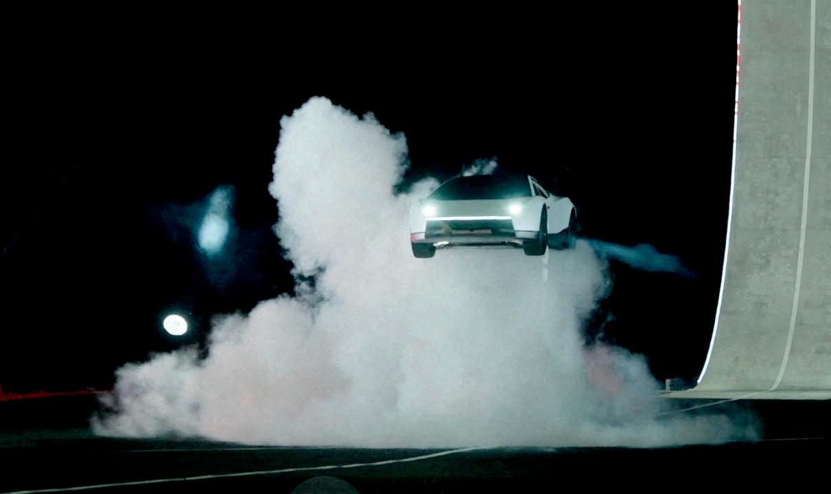 Презентация электрического спорткара Roadster компании Tesla в Техасе, США - РИА Новости, 1920, 20.10.2026