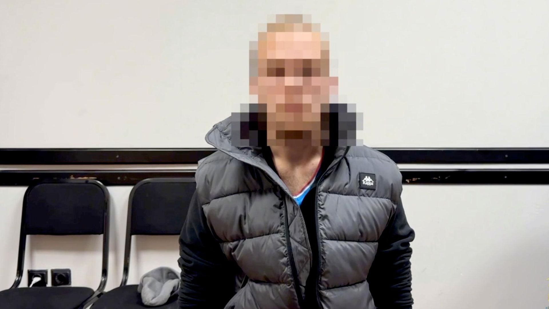 Задержанный мужчина, совершавший противоправные действия в отношении девушек в Омске Задержанный мужчина, совершавший противоправные действия в отношении девушек в Омске - РИА Новости, 1920, 17.10.2026