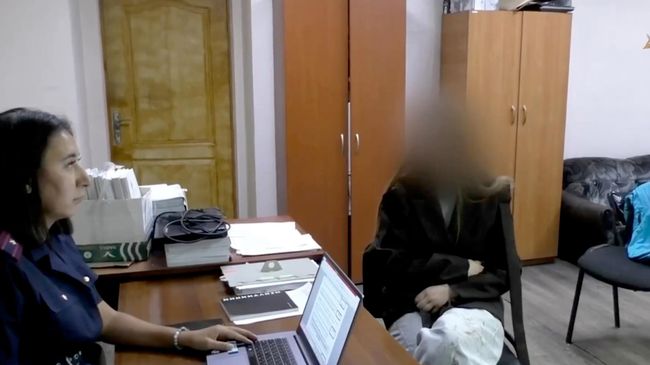 Обвиняемая в убийстве подруги у ночного клуба в Абакане