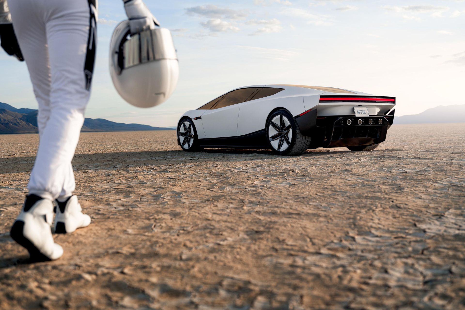 Tesla Roadster  - РИА Новости, 1920, 20.10.2026