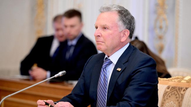 Уиткофф уехал из Константиновского дворца после встречи с Путиным