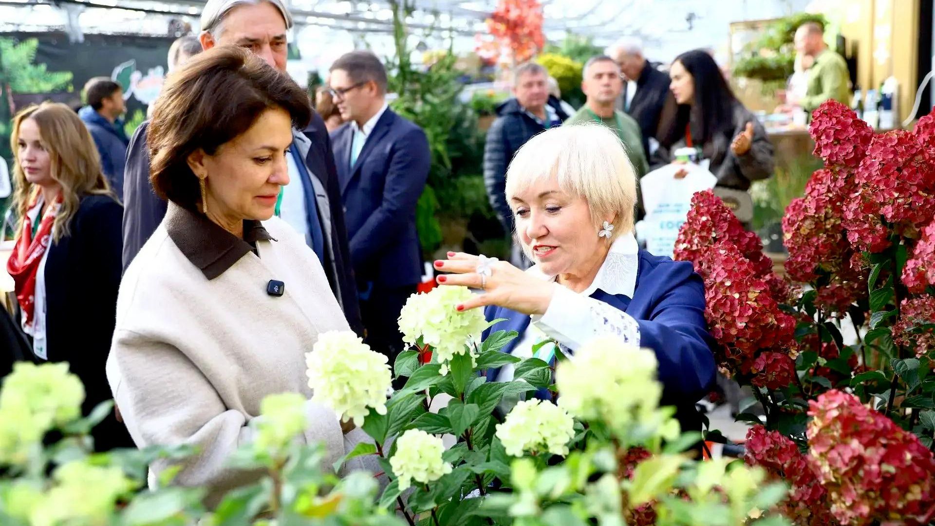 Федотова приняла участие в выставке растениеводства в подмосковных Химках