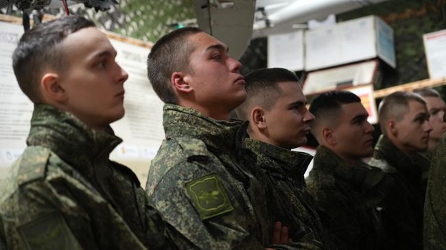 Вчерашние студенты, которые подписали спецконтракт