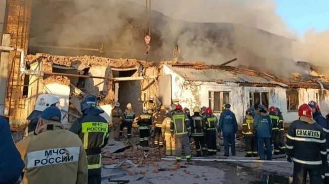 Ликвидация пожара на производстве матрасов в Иваново Ликвидация пожара на производстве матрасов в Иваново
