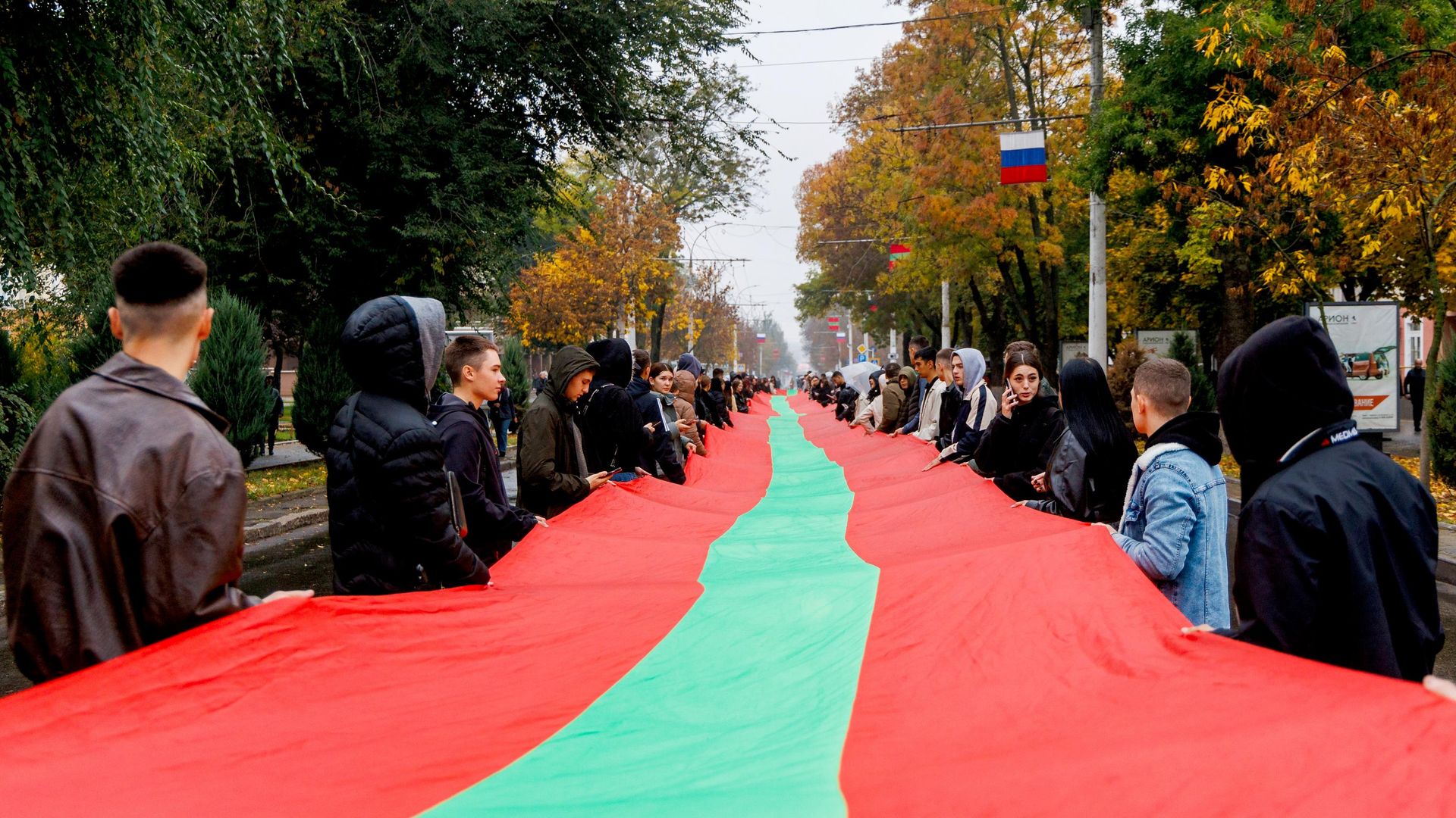 Участники акции протеста против экономического давления со стороны Молдовы на Приднестровье в Тирасполе - РИА Новости, 1920, 23.10.2026