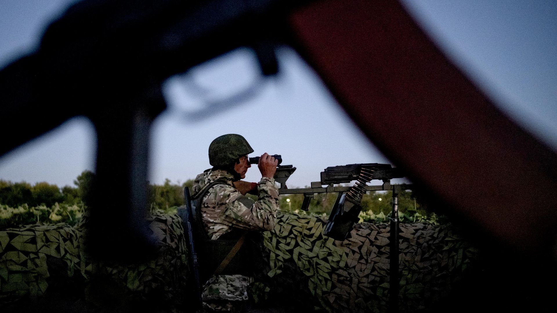 Российский военнослужащий в зоне проведения СВО Российский военнослужащий в зоне проведения СВО - РИА Новости, 1920, 27.10.2026