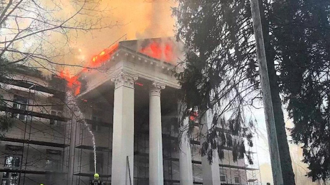 Пожар в усадьбе Узкое в Ясенево  - РИА Новости, 1920, 24.10.2026