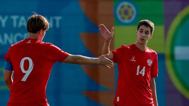 Футболисты сборной России U-15