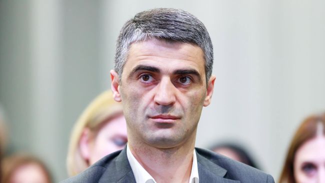 Артур Астоян Артур Астоян