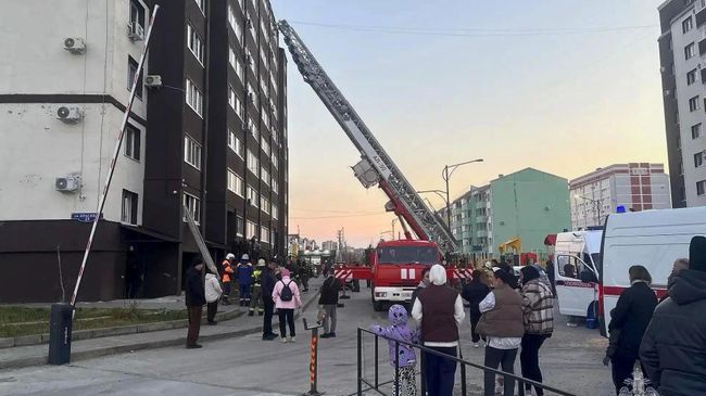 На месте пожара в девятиэтажном доме под Благовещенском