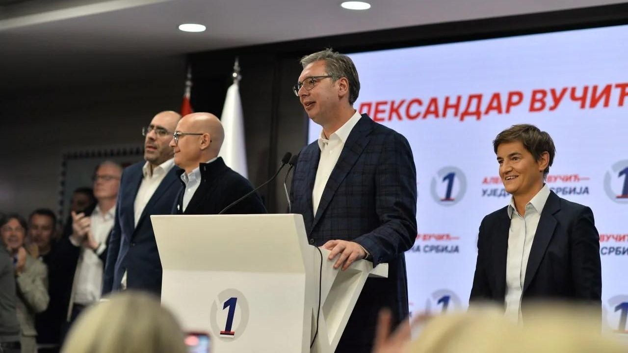 Коалиция Вучича набирает 39,22 процента, а ее оппоненты 52,65