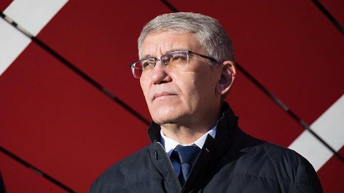 Миляев принял участие в открытии бегового центра в Туле