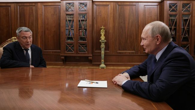 Рабочая встреча Путина с председателем правления Газпромбанка 