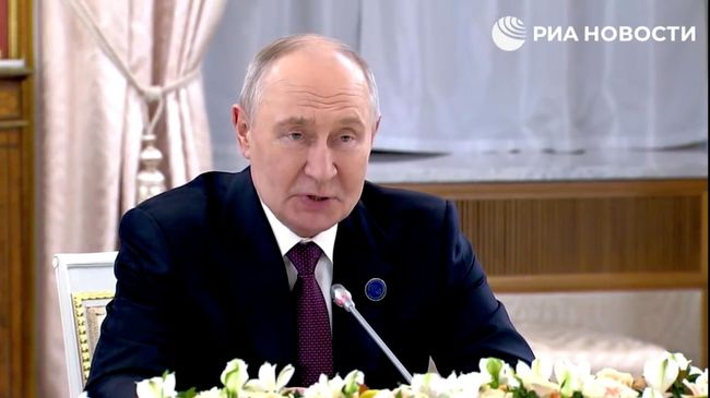 Путин провел встречу с председателем президентского совета Ливии Путин провел встречу с председателем президентского совета Ливии