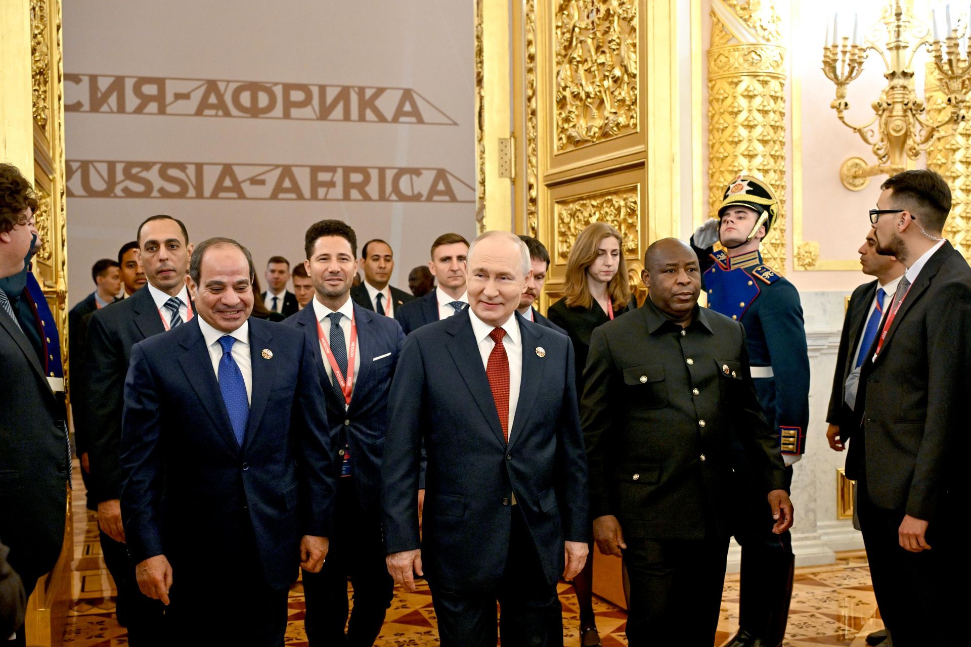 Президент РФ Владимир Путин перед началом пленарного заседания III Саммита Россия - Африка в Москве - РИА Новости, 1920, 29.10.2026