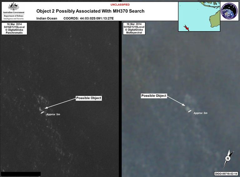 Cпутниковые снимки обломков MH370 Cпутниковые снимки обломков MH370