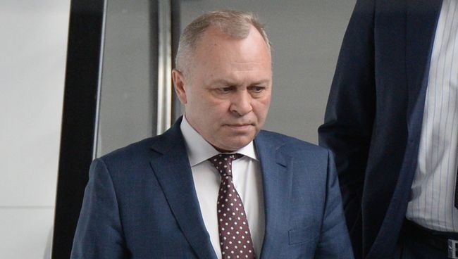 Исполняющий обязанности мэра Новосибирска Владимир Знатков Исполняющий обязанности мэра Новосибирска Владимир Знатков