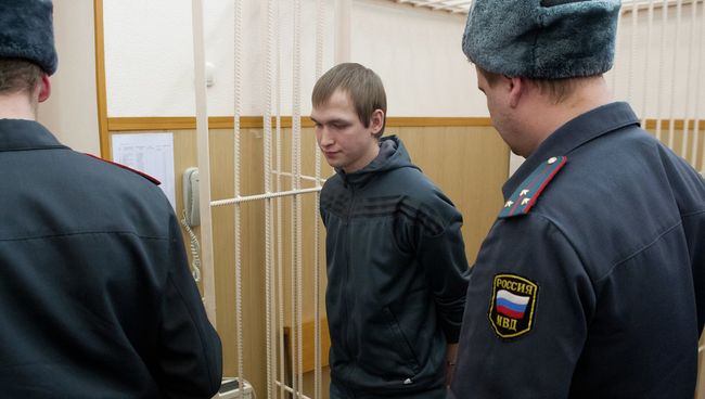 Суд над Николаем Ковалевичем, предполагаемым убийцей томской студентки, архивное фото Суд над Николаем Ковалевичем, предполагаемым убийцей томской студентки, архивное фото