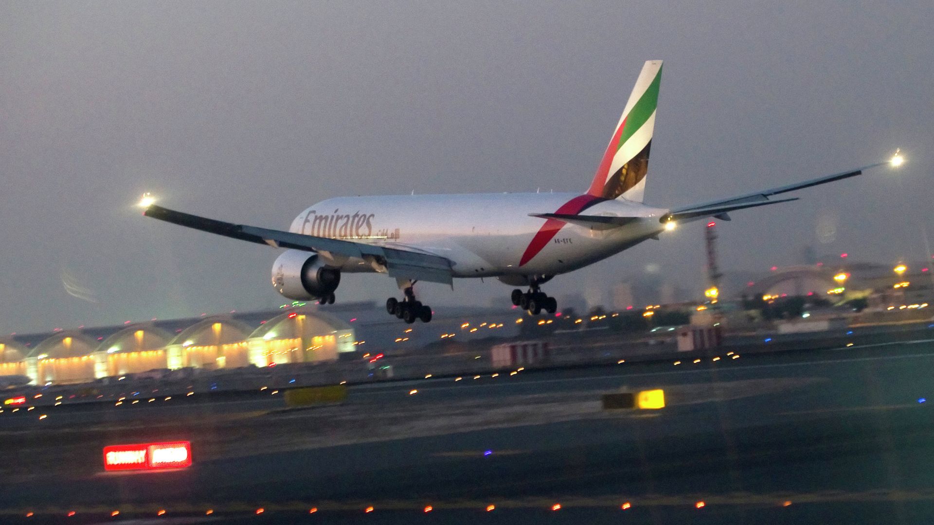 Самолет авиакомпании Emirates - РИА Новости, 1920, 28.02.2026