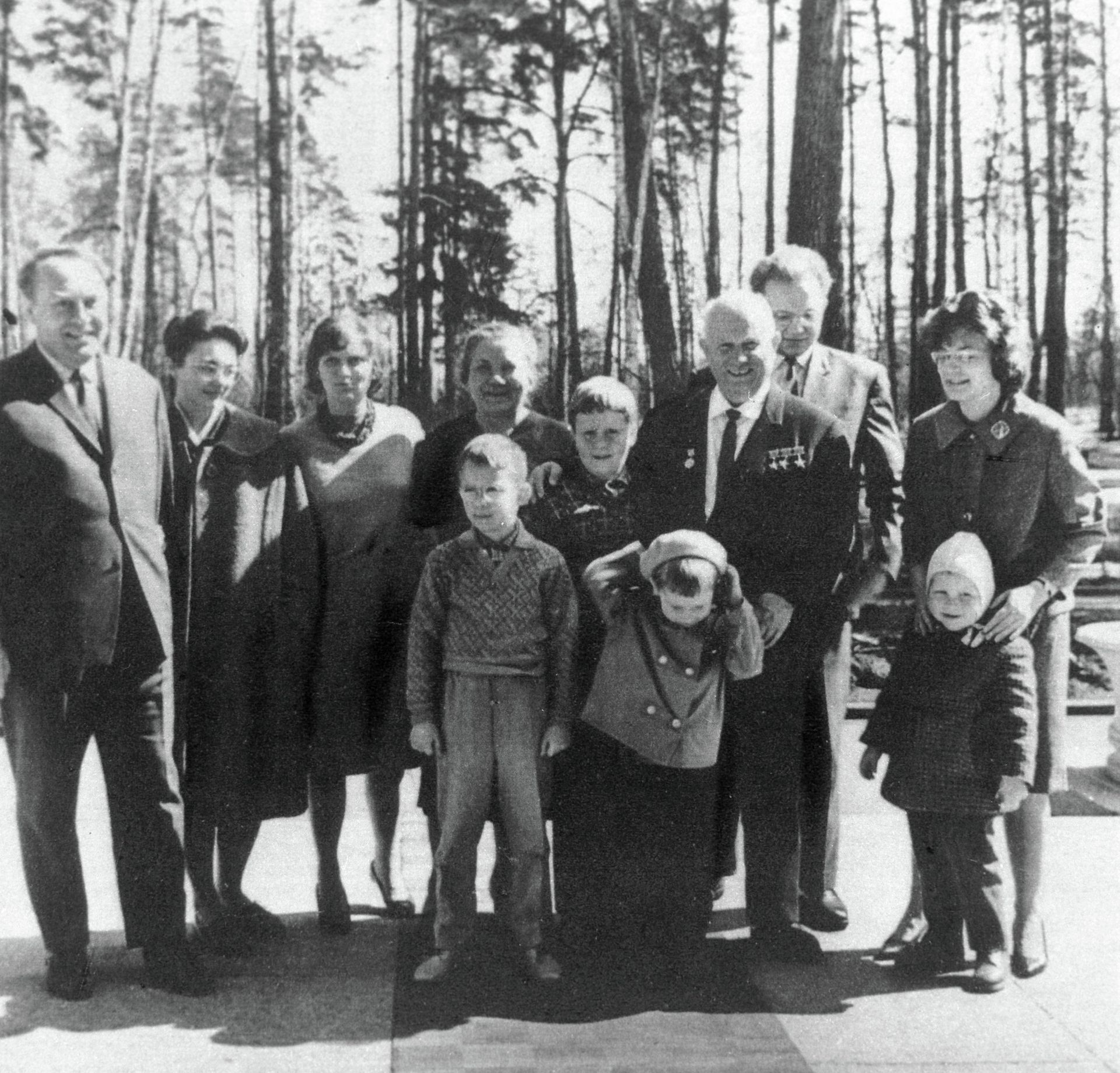 Семейный снимок семьи Никиты Сергеевича Хрущева, 1963 год - РИА Новости, 1920, 10.10.2025
