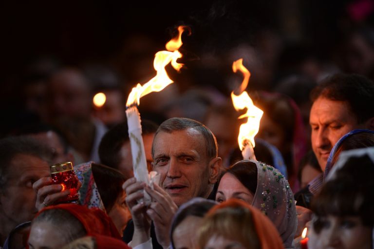Пасхальное богослужение в храме Христа Спасителя в Москве Пасхальное богослужение в храме Христа Спасителя в Москве
