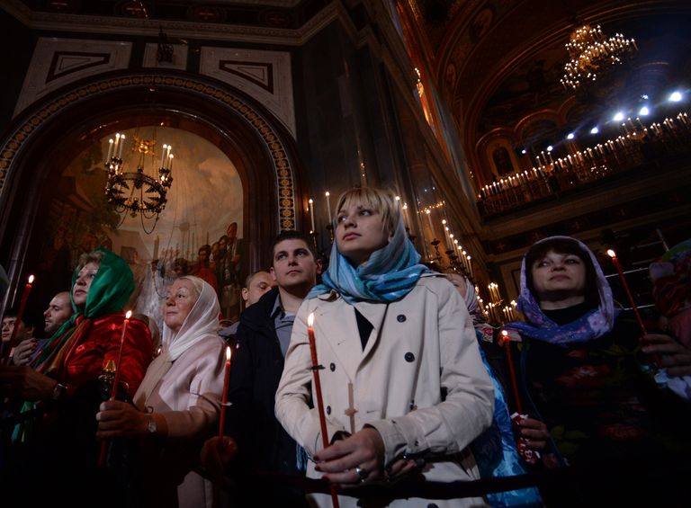 Пасхальное богослужение в храме Христа Спасителя в Москве Пасхальное богослужение в храме Христа Спасителя в Москве