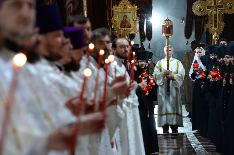 Пасхальное богослужение в храме Христа Спасителя в Москве Пасхальное богослужение в храме Христа Спасителя в Москве