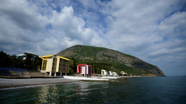Международный детский центр Артек в Крыму Международный детский центр Артек в Крыму