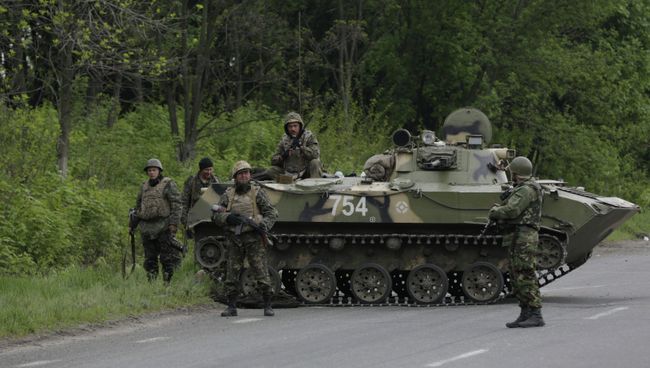 Украинские военные. Архивное фото Украинские военные. Архивное фото