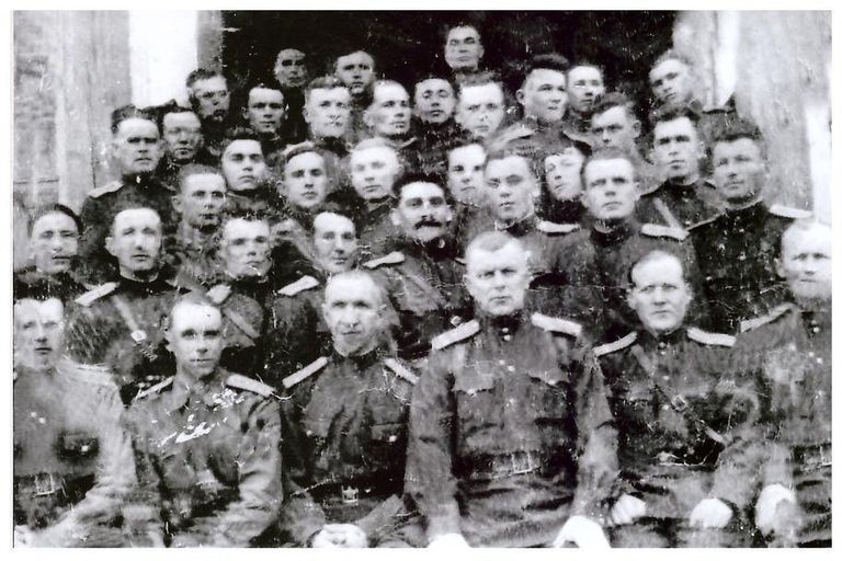 Фотография Шалаудина Хакишева с фронта Фотография Шалаудина Хакишева с фронта