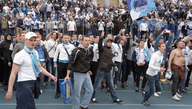 Болельщики ФК Зенит Болельщики ФК Зенит