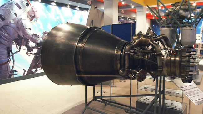 Камера сгорания ракетного двигателя РД-180. Архивное фото Камера сгорания ракетного двигателя РД-180. Архивное фото