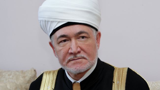 Председатель совета муфтиев России Равиль Гайнутдин