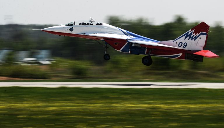 Празднование дня рождения пилотажных групп Стрижи и Русские Витязи Празднование дня рождения пилотажных групп Стрижи и Русские Витязи