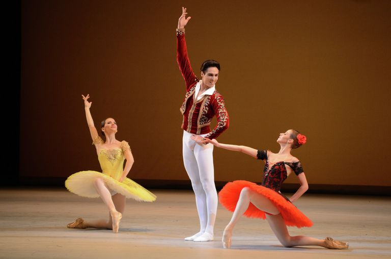 Церемония вручения международного приза Benois de la Danse Церемония вручения международного приза Benois de la Danse