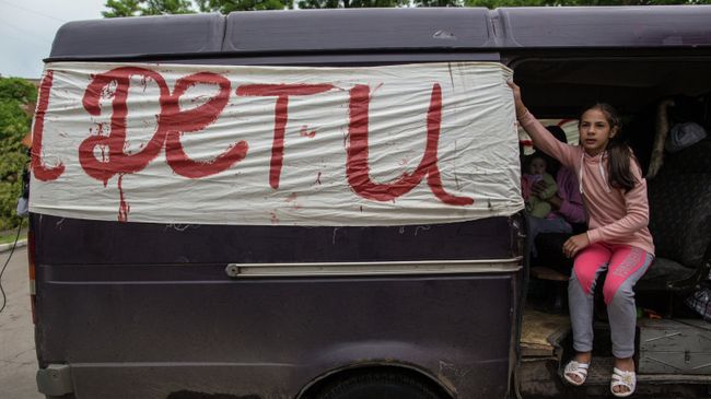 Дети в автомобиле в Славянске Дети в автомобиле в Славянске