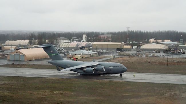 Авиабаза Военно-воздушных сил (ВВС) США Манас в Киргизии Авиабаза Военно-воздушных сил (ВВС) США Манас в Киргизии
