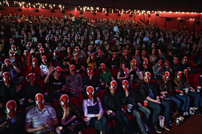 Премьера фильма Новый человек-паук: Высокое напряжение Премьера фильма Новый человек-паук: Высокое напряжение