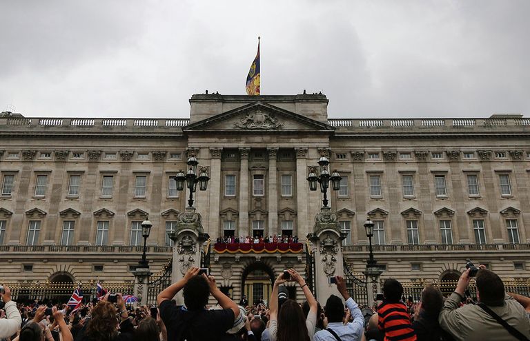 Церемония Trooping The Colour Церемония Trooping The Colour