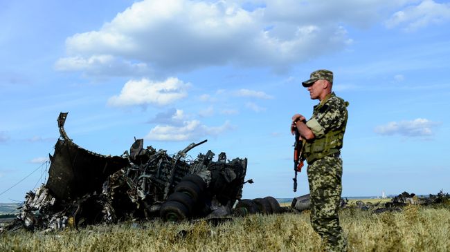 Место падения самолета ИЛ-76 ВВС Украины
